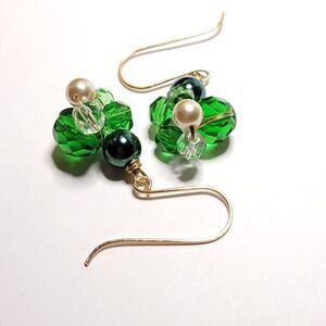 Dangle hand crafted bohemian earrings  040p# Green Czech glass fire glazed clust